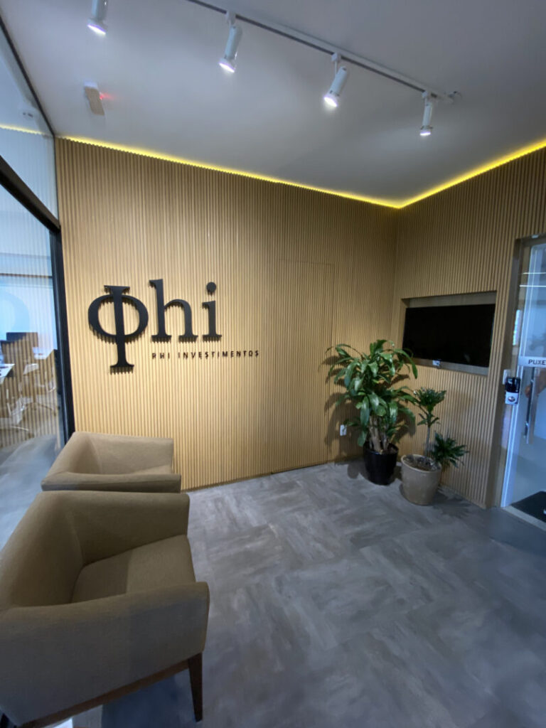 Phi Investimentos